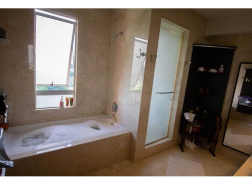 Venta Pent House Santa Fe Norte (5h+2serv/6b+s/6p)