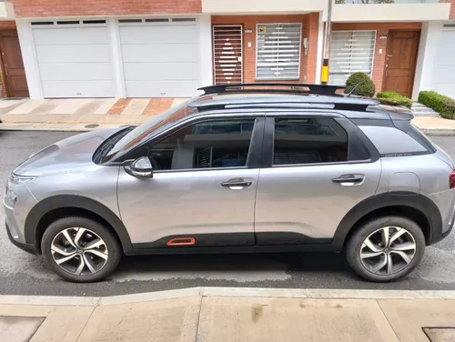 Citroën C4 Cactus 1.6 Shine Turbo Aut