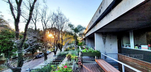 Imagen 25 de 27 de Triplex En Condominio En Venta, 4 Ambientes Con Jardín Y Pileta En Lomas De San Isidro