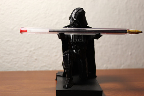 Portaplumas De Darth Vader De Escritorio | 10cm De Altura