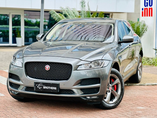 Jaguar F-PACE 2.0 Prestige 5p Gasolina