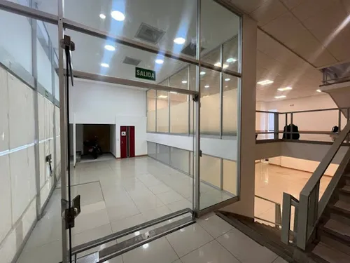Locales En Arriendo Centro 90-72734