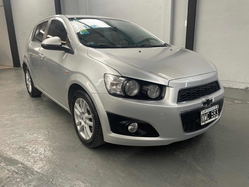 Imagen 3 de 10 de Chevrolet Sonic 2013 1.6 Lt