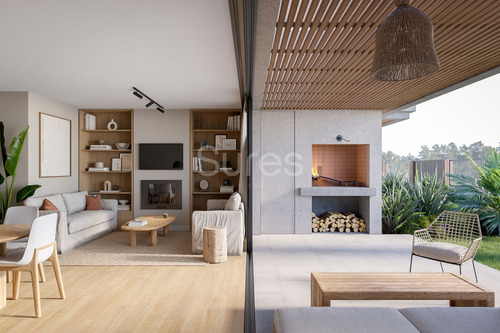 Venta Casa 3 Dormitorios, Carrasco - Ayres Polo (ref: Srs-12231)