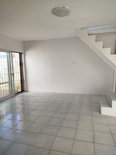 Apartamento Duplex Alquilo