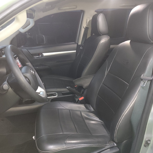 Imagen 10 de 12 de Toyota Hilux Automatico