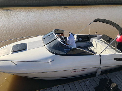 Custon 25 Daycruiser Lancha Cuddy
