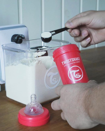 Pote Hermético Com Dosador 1700 Ml Branco Twistshake