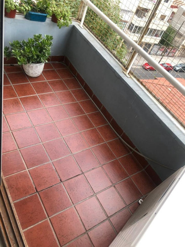 Imagen 5 de 12 de Excelente Piso Al Frente Super Luminoso