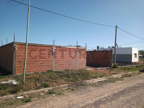Lote De 280 M2 En Barrio Abierto