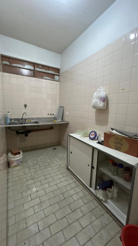 Depósito Lote Propio - 590 M2 Aprox. - Entrada Camión - Montacarga