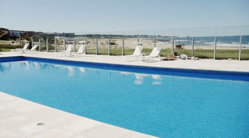 Apartamento En Alquiler Por Temporada De 3 Dormitorios En Montoya