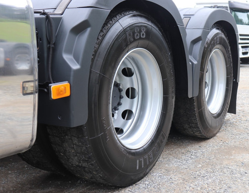 Imagem 8 de 13 de Volvo Fh 540 6x4 Ano 2016 Com 350 Mil Km