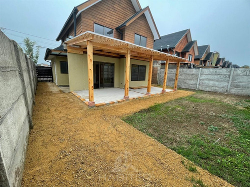 Casa En Arriendo De 3 Dorm. En Curicó