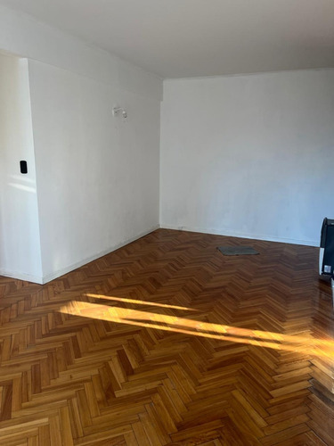 Hermoso Departamento 2 Ambientes En Alquiler. Zona Centro Remedios De Escalada