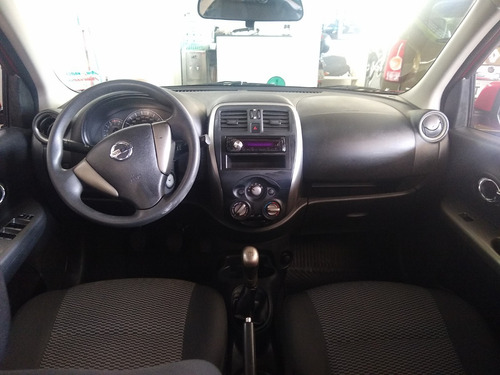 Imagem 11 de 14 de Nissan March S 1.0 16v Flex Completo 2017 Preto
