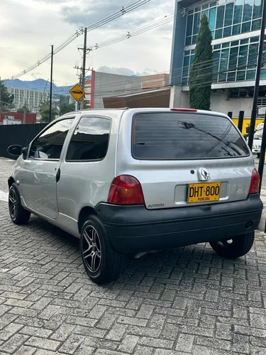 Renault Twingo 1.2 Access +
