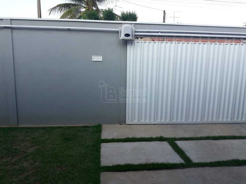 Imagem 2 de 6 de Venda De Casas / Padrão Na Cidade De Araraquara 10701