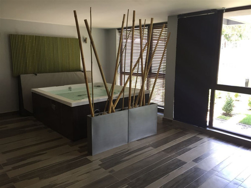 Departamento En Venta De 2 Dorm. En Ñuñoa