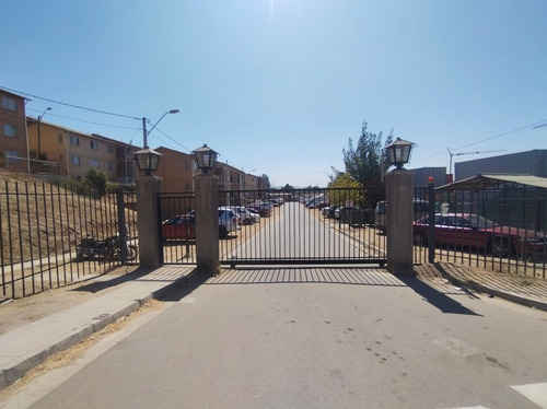 Arriendo Excelente Depto Remodelado 3d/1b/1e.