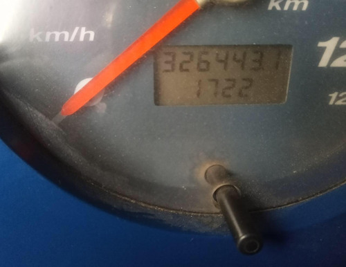 Imagem 5 de 8 de Volkswagen 24-220