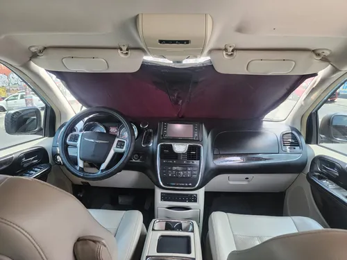Chrysler Town & Country 3.6 Limited Mt