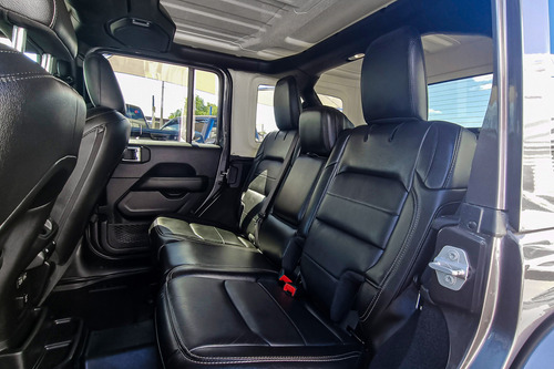 Jeep Wrangler 3.6 Unlimited Sahara 4x4 At