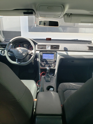 Imagen 11 de 12 de Volkswagen Passat 2.5 Tiptronic Comfortline At