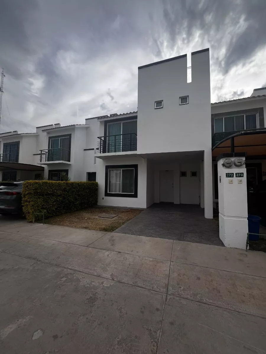 Casa En Venta En San Luis Potosí