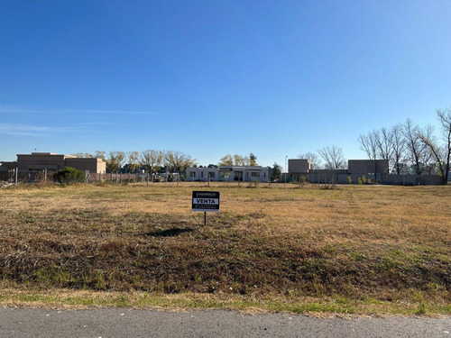 Imagen 1 de 9 de Venta - Lote Barrio Los Alamos - Luján