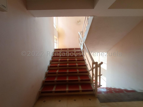 Imagen 19 de 30 de Apartamentod En Venta En Avenida Venezuela Zona Este, Barquisimeto, Lara #código Flex: 22-24888 # 0424 556 57 59 Monica C.