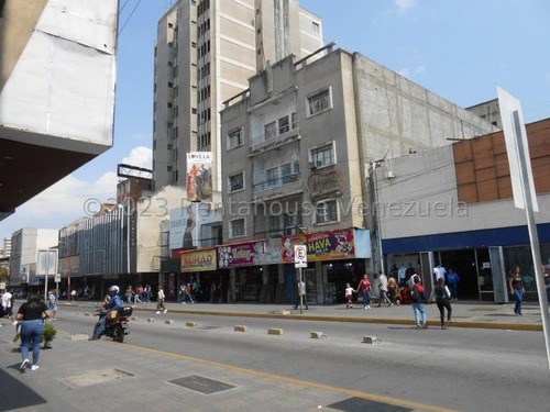Imagen 13 de 30 de En Pleno Centro Apartamentos En Venta Barquisimeto Tu Asesor Monica Carrasquel Ofrece