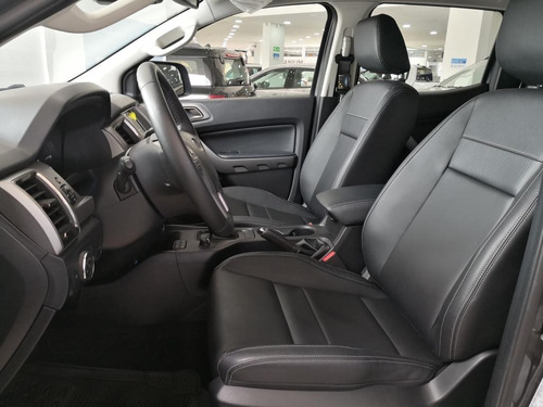 Imagen 13 de 18 de Ford Ranger Limited Matriculada -euro 6 2023