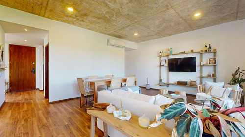 Departamento 2 Dormitorios En Venta En Gonnet