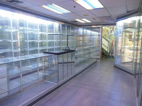 Imagen 9 de 14 de Livy Ramirez Vende Local Comercial En Prados Del Este Mls #22-10745
