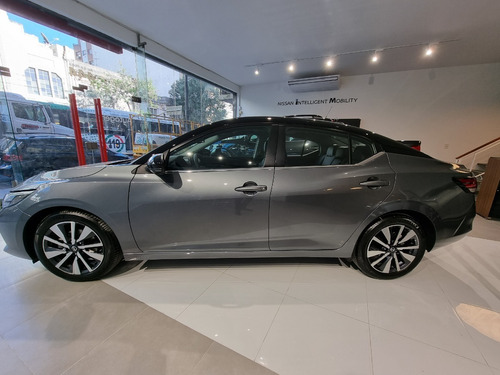 Imagen 5 de 25 de Nissan Sentra Exclusive Cvt 2.0 Cesar