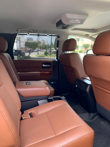 Imagen 11 de 14 de Toyota Sequoia Platinum V8 2021