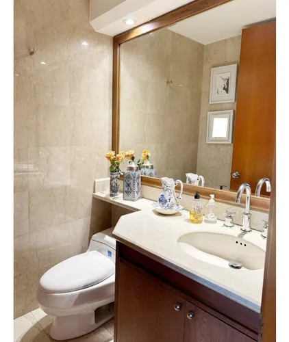 Apartamento En Venta En Los Rosales. Cod V7484