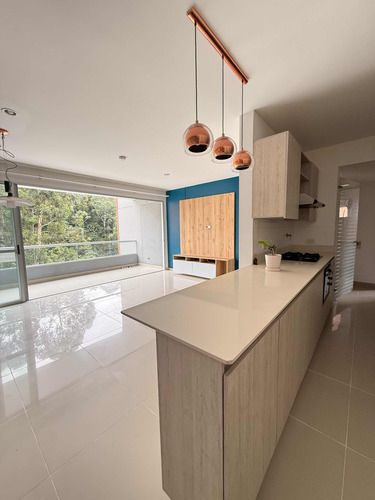 Venta Hermoso Apartamento Loma Las Brujas Muga,