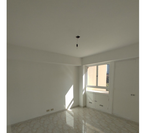 Imagen 17 de 21 de Amplio Apartamento En La Urbina