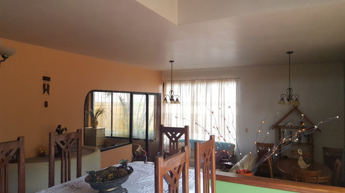 Imagen 9 de 30 de Espectacular Casa Para Una Familia Numerosa 04120656408 Cod Mls 23-5240