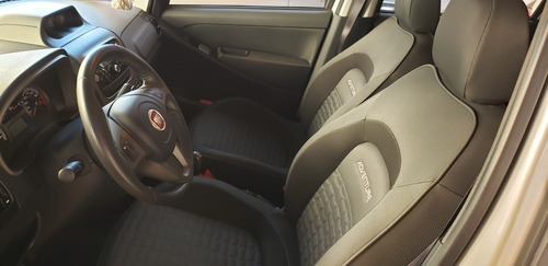 Fiat Idea 2015 1.8 16v Adventure Flex Dualogic 5p