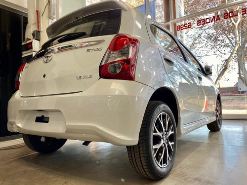 Imagen 4 de 7 de Toyota Etios Xls Pack 1.5 At 5 P 0km