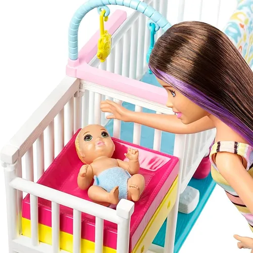 Barbie Ni era Skipper Babysitters Inc Guarder a De Beb s Env o