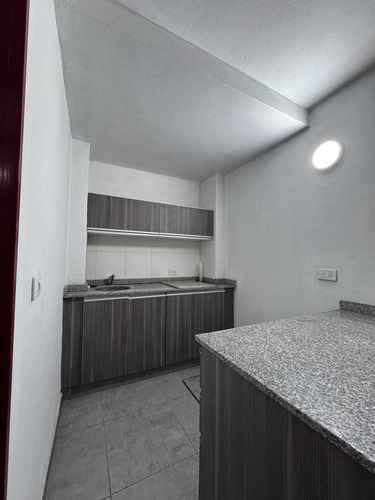 Ph En Alquiler 80m2, Bernal. Subsuelo, Sin Expensas