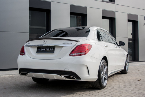 Imagen 6 de 15 de Mercedes Benz C400 4 Matic
