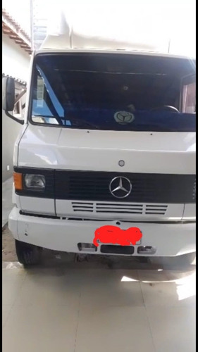 Imagem 4 de 12 de Mecedes Bens 710