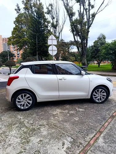 Suzuki Swift 1.2 Hybrid 2Wd