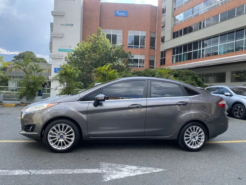 Ford Fiesta 1.6 Titanium At
