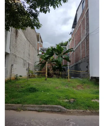 Venta Lote De 184mt2 En La Hacienda, Sur De Cali 7404.